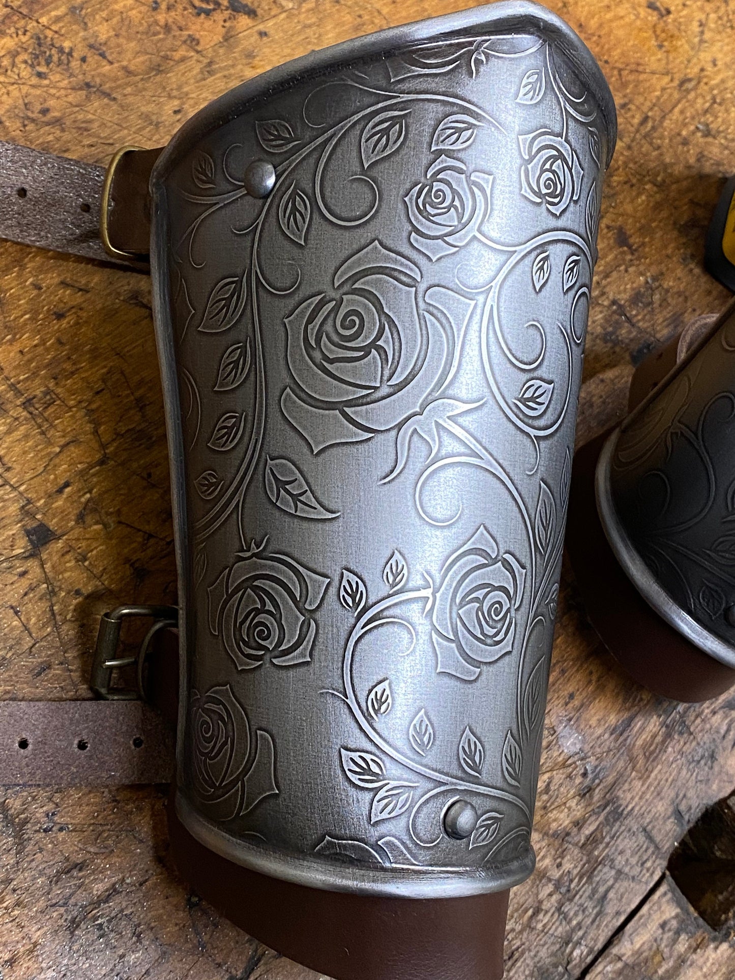 Plattenarmschienen Edition "Steel Rose"
