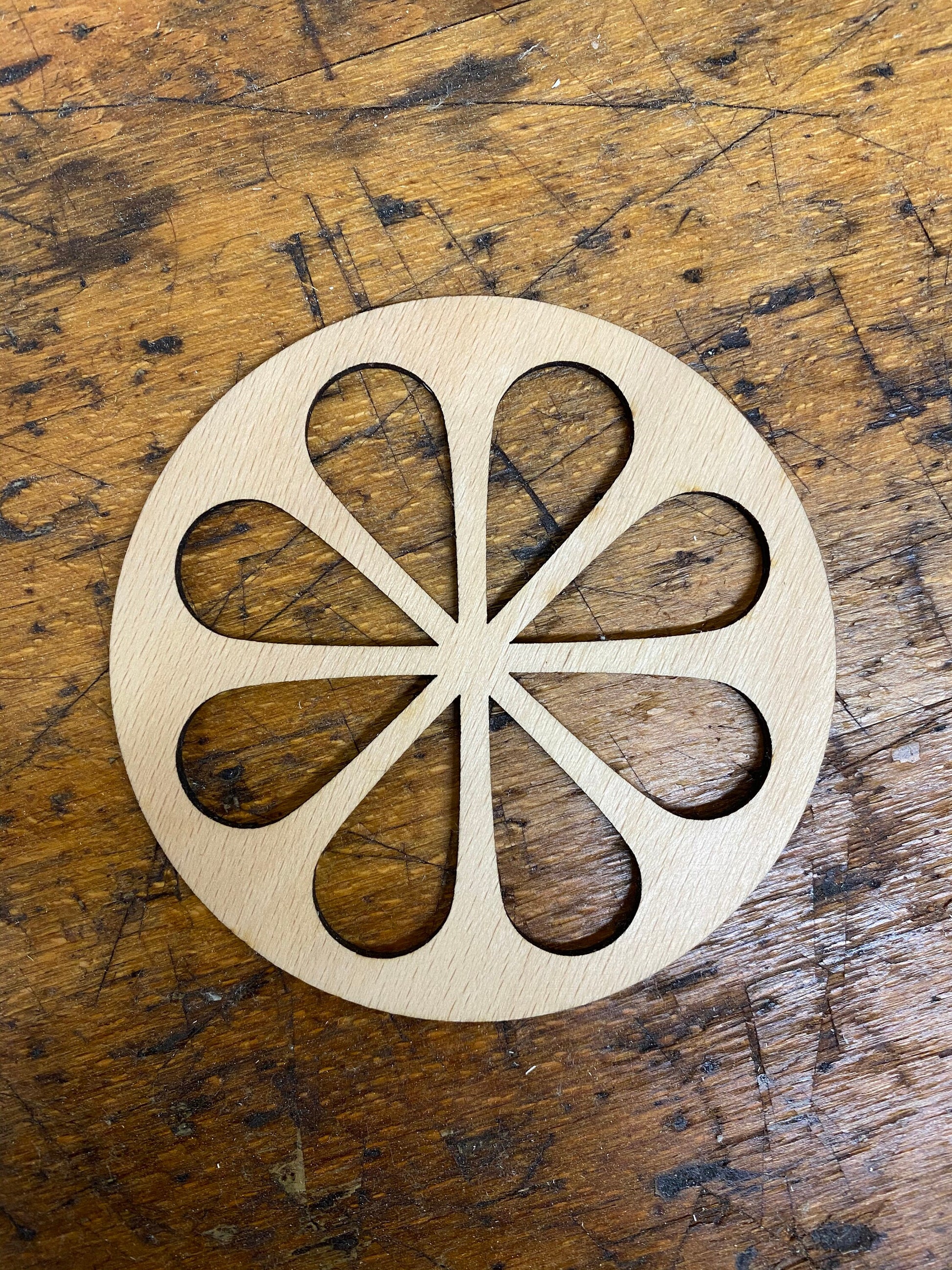 4er Set Lasergeschnittene Untersetzer / Bierdeckel / Coaster